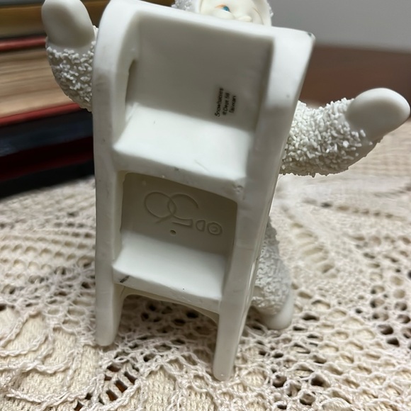 “Hold on Tight” Dept 56 Snowbabies - Picture 3 of 8